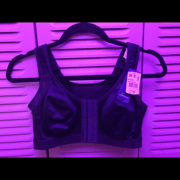 Leonissa Brass - Picture 2 of 7